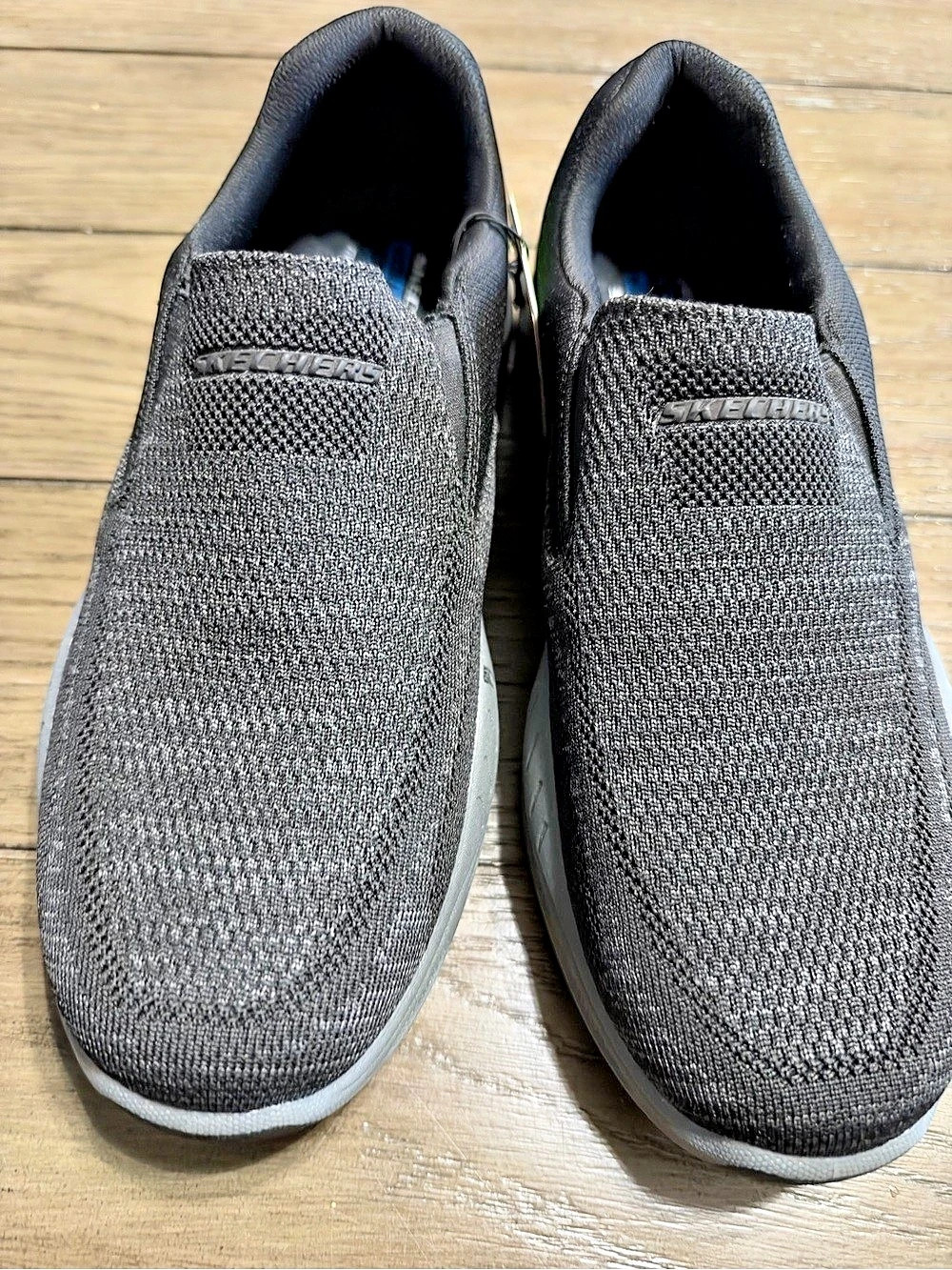 Skechers GOwalk Arch FIT 2.0 Black & Gray Sneakers size 10